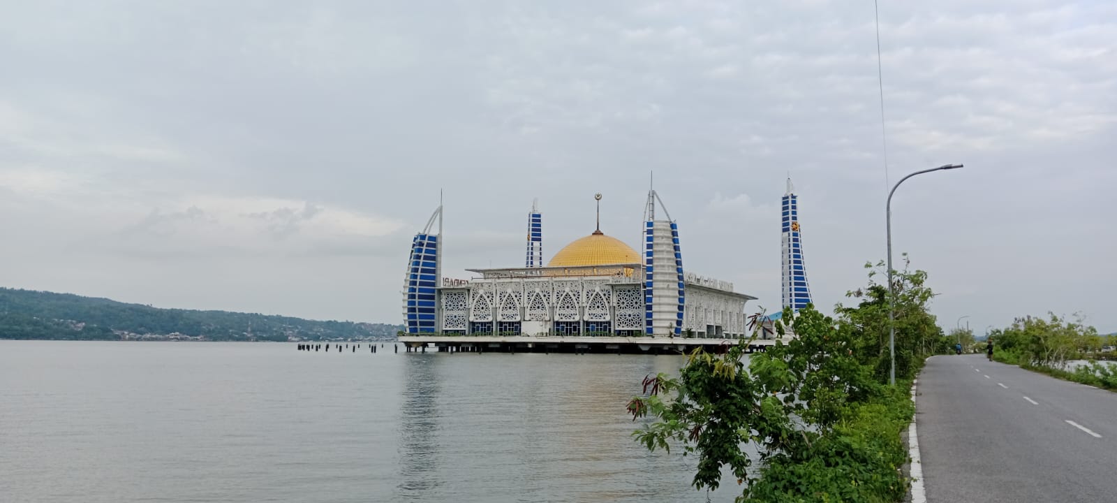 Masjid Al-Alam Kendari